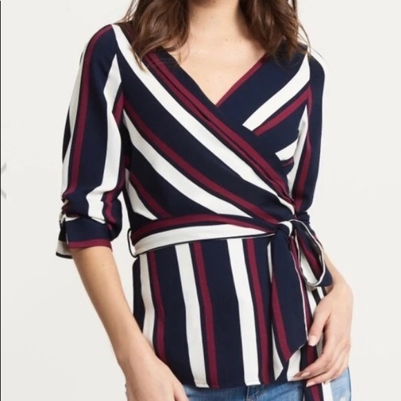 SMALL DYNAMITE WRAP BLOUSE - Picture 1 of 1